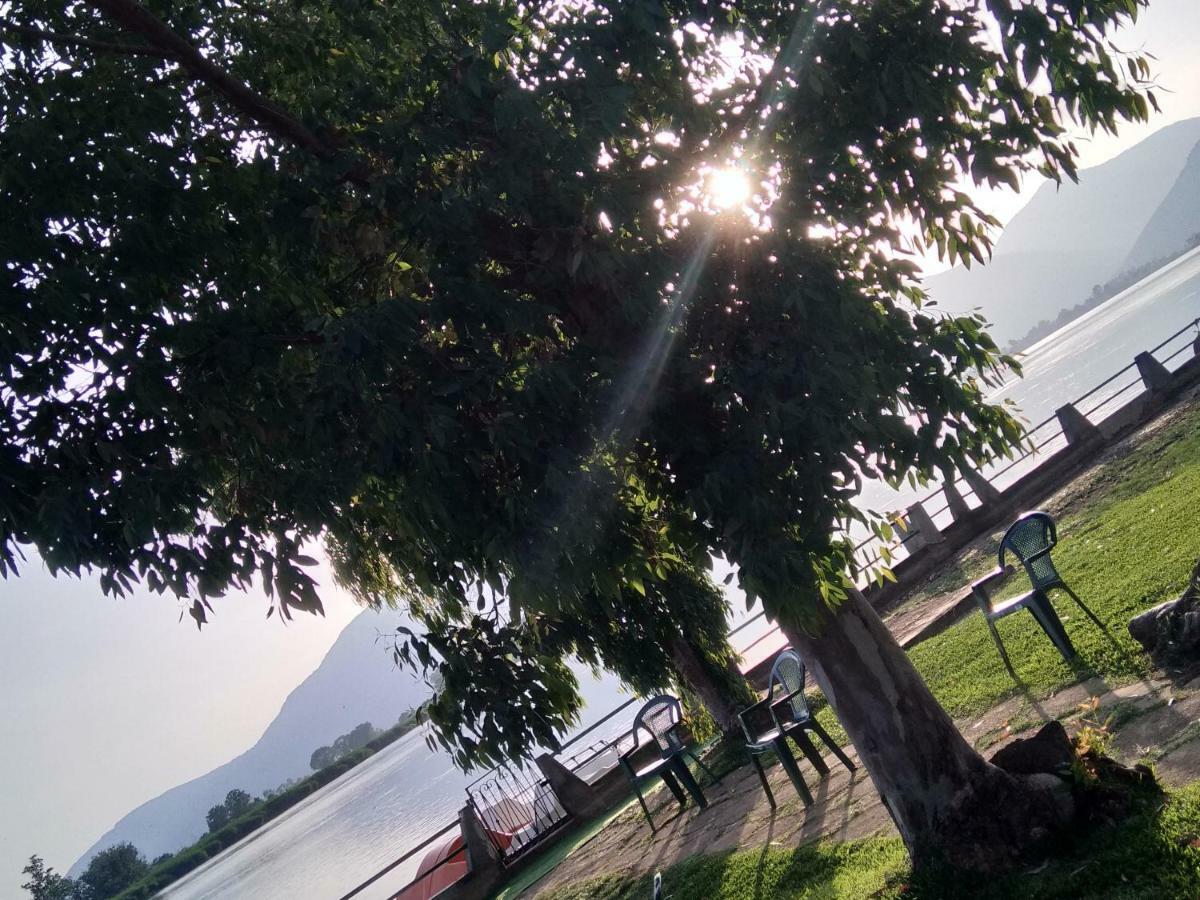 Magia Sul Lago Di Fondi Monte San Biagio Bagian luar foto